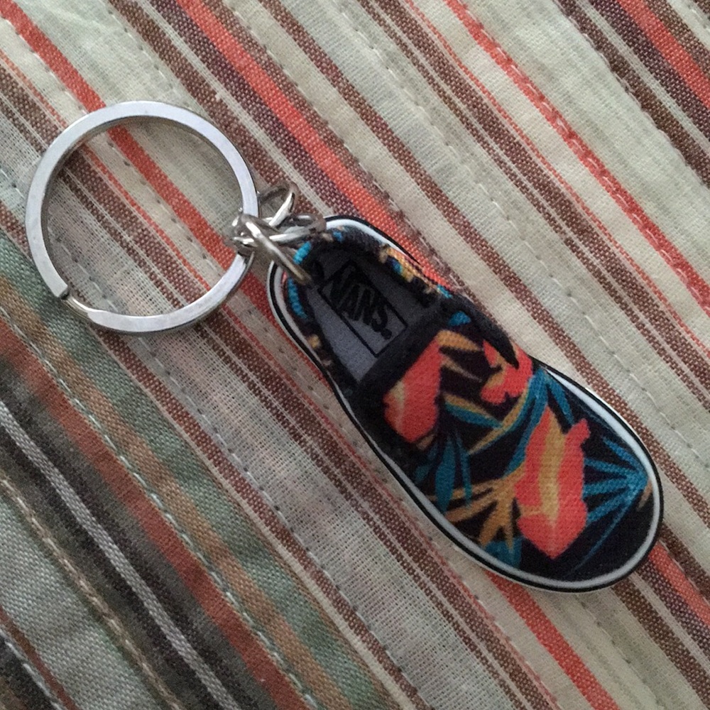 Vans mini shoe keychain!